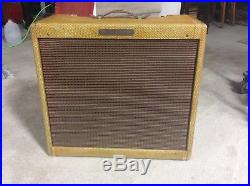 1960 Fender Tremolux Tweed Vintage Tube Amplifier with 1x12 Jensen P12Q Speaker