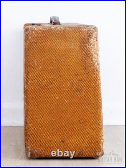 1961 Fender Vibrolux Tweed 5F11 Vintage Tube Guitar Amp with Jensen P10R & Ftsw