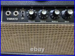 1965 Fender Showman Blackface Tube Amp Head Model AB763 Vintage (SPG063677) 1965 Fender Showman Blackface Tube Amp Head Model AB763 Vintage (SPG063677)