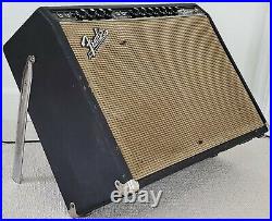 1967 Fender Twin Reverb Blackface Vintage AB763 Combo Tube Amp Guitar Amplifier