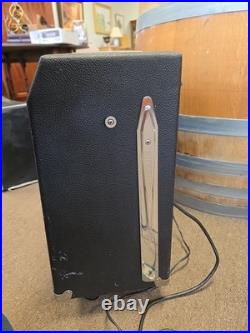 #5321 Fender Twin Reverb Silverface WithFootswitch Vintage Tube Amp. 1967 77lbs