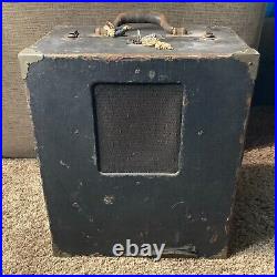 Antique Vintage Portable Tube Amplifier MI-12202 withOriginal Wooden Carry Case