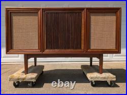 Drexel Declaration Motorola Stereo Console Record Player SK52W 1961 All-tube Drexel Declaration Motorola Stereo Console Record Player SK52W 1961 All-tube