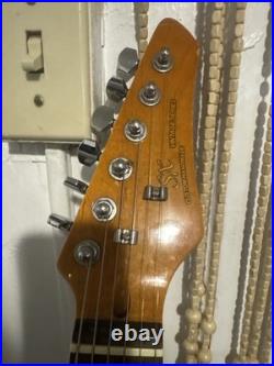 Electric Guitar & Amplifier