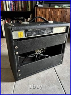 Fender 1974 Vintage Vibro Champ Tube Amplifier