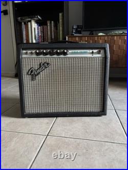 Fender 1974 Vintage Vibro Champ Tube Amplifier
