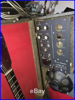 PRICE DROP! Vintage 1457 SILVERTONE GUITAR withTUBE AMP in CASE DANELECTRO'63
