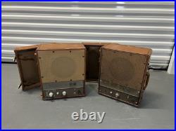Pair of Vintage Ampex 620 Tube Amplifier Speaker Suitcase Powered FOR PARTS