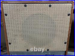 Pair of Vintage Ampex 620 Tube Amplifier Speaker Suitcase Powered FOR PARTS