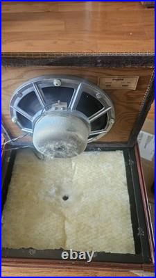 Pair of Vintage Ampex 620 Tube Amplifier Speakers