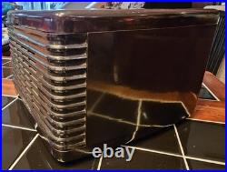 RCA 45-EY-3 Automatic Record Changer, 45 RPM withBuilt-In Tube Amp, Fully Restored RCA 45-EY-3 Automatic Record Changer, 45 RPM withBuilt-In Tube Amp, Fully Restored