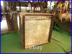 Rare Vintage Montgomery Ward Airline guitar tube amp for parts or repair