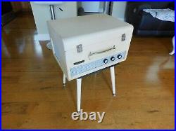 VTG WEBCOR V-M 4 speed automatic RECORD PLAYER TUBE AMP RESTORED Watch it Play