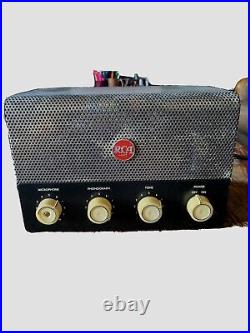 Vintage 1940 RCA Tube Monaural Power Amplifier in good working condition