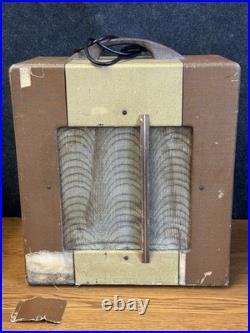 Vintage 1940's Gibson Guitar Tube Amplifier