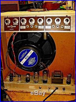 Vintage 1957 Noble / Magnatone / Danelectro 1x15 35 Watt All Tube Amp
