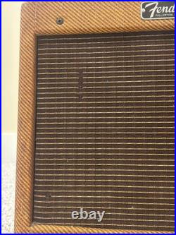 Vintage 1963 Fender Champ 5F1 Tweed Tube Amp
