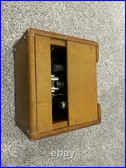 Vintage 1963 Fender Champ 5F1 Tweed Tube Amp