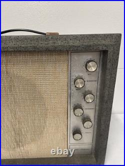 Vintage 60's Sears Silvertone Model 1482 Guitar Tube Amp Working