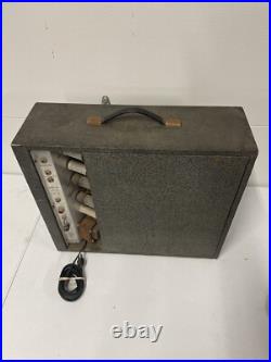 Vintage 60's Sears Silvertone Model 1482 Guitar Tube Amp Working