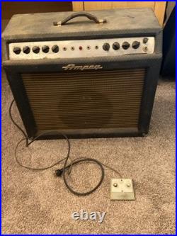 Vintage Ampeg Gemini I G12 G-12 Guitar tube Amp 1960s Vintage Ampeg Gemini I G12 G-12 Guitar tube Amp 1960s