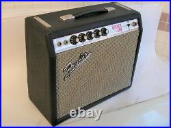 Vintage Fender Bronco (VibroChamp) Guitar Amp Silverface 1971 Tube Amp RARE