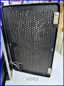 Vintage GE RP-2160A Portable Trimline Phonograph 4 speed Tube Amp Record Player