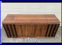 Vintage MCM ZENITH Tube Console Stereo Record Player 1970 The Milan +BlueTooth