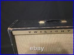 Vintage Magnatone Twilighter 260 Combo Guitar Tube Amplifier 50s 60s