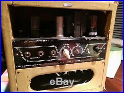 Vintage Oahu tube Amp, 8 MOD speaker, 5 watt. Awesome tone, great studio amp