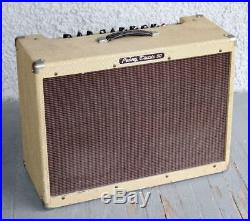 Vintage PEAVEY CLASSIC 50 Guitar Tube Amp & Automixer Pedal. Tweed Reverb USA