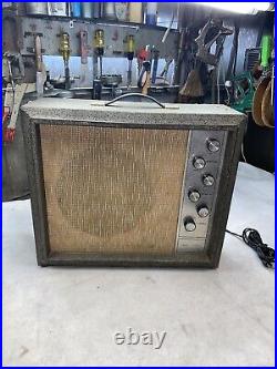 Vintage Silvertone 1482 Amplifier