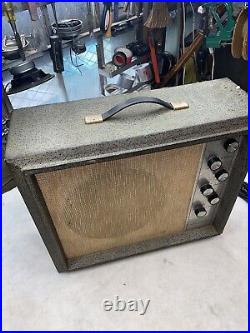 Vintage Silvertone 1482 Amplifier