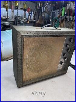 Vintage Silvertone 1482 Amplifier