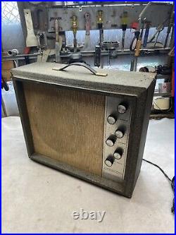 Vintage Silvertone 1482 Amplifier