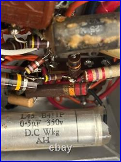 Vintage TUBE Amplifier comes as shown parts only