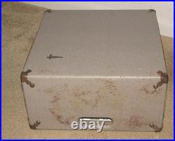 WithPlaying Video Vintage Newcomb TR-1640M Tube Amplifier 4 Speed Record Player