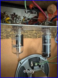 World Wide Electronic s Model 710 Vintage tube amp Great for Electric Guitar